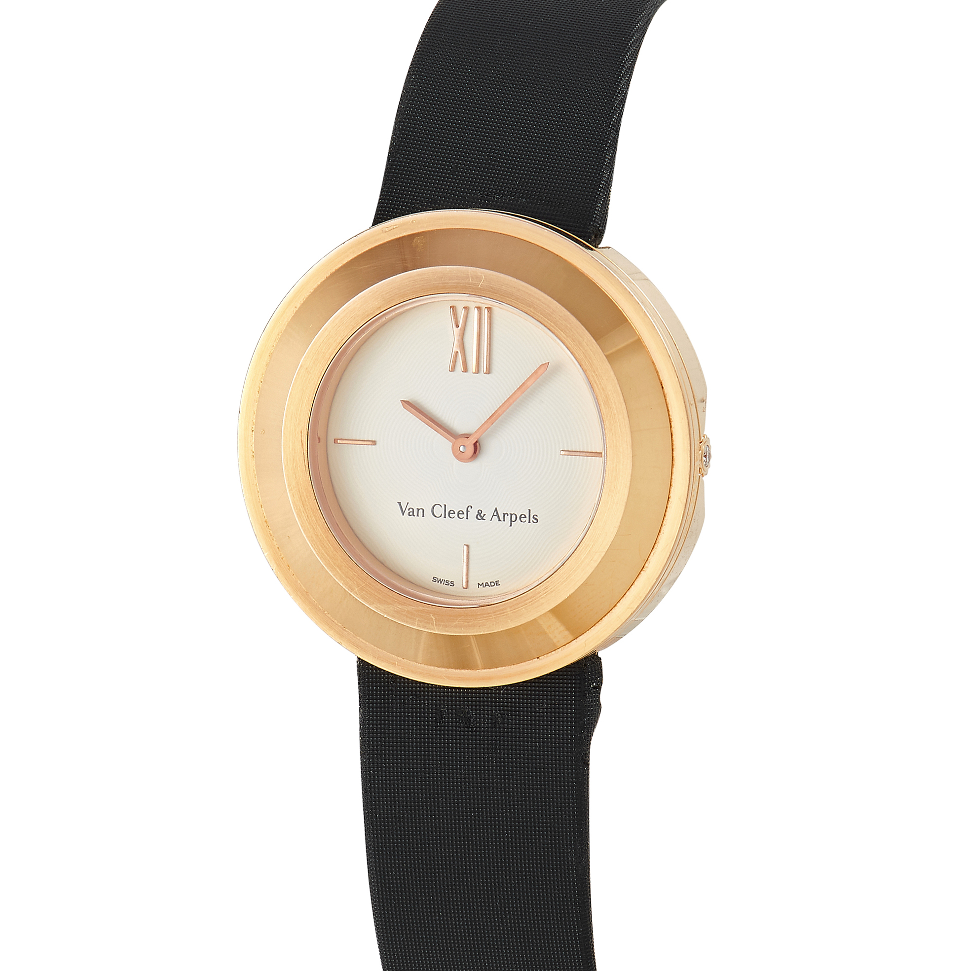 Van Cleef & Arpels Charms Quartz Ladies Watch 2572200 - Image 2